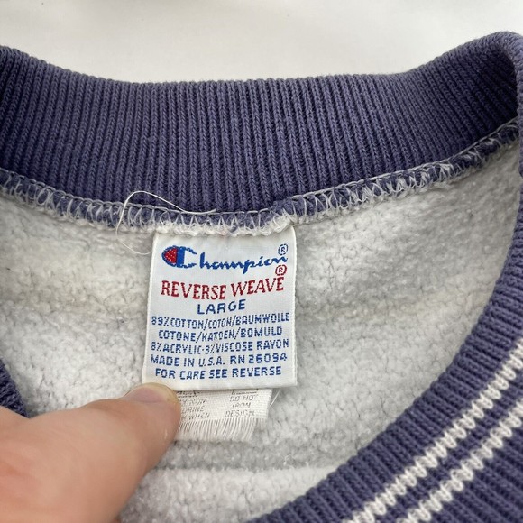 Vintage Champion Reverse Weave Crewneck Swatshirt, Large, Grey, USA, Spellout - Picture 9 of 10